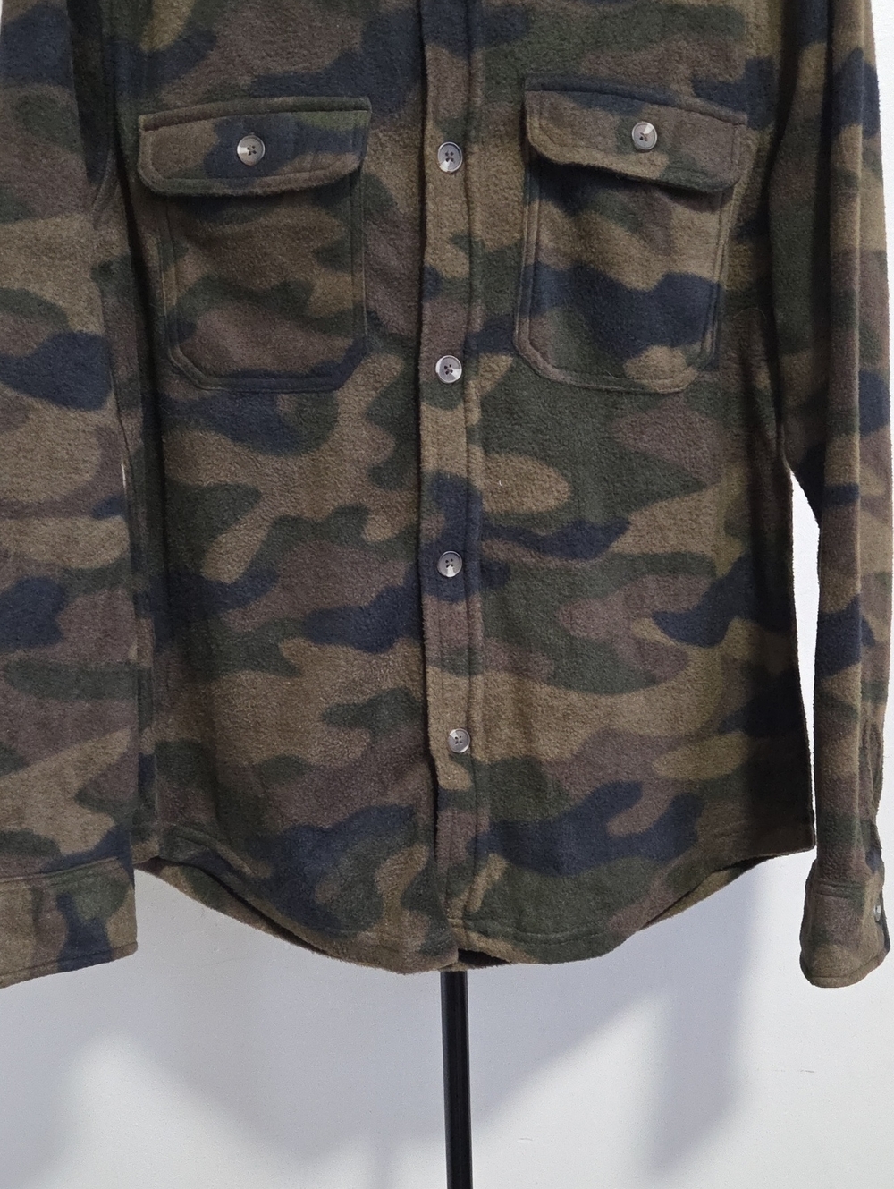 Mountain Ridge Button Up Top - Picture 4 of 7